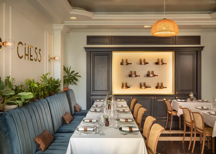 호텔 퀸스 코트 앤드 부다페스트