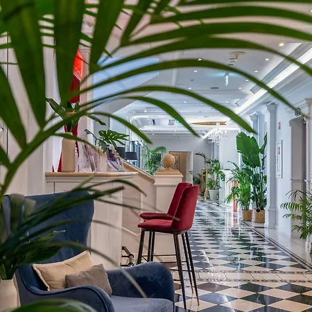 Queen's Court & Hotel Budapešť